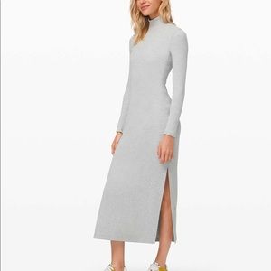 Lululemon Kitsilano ribbed turtleneck dress sz 6